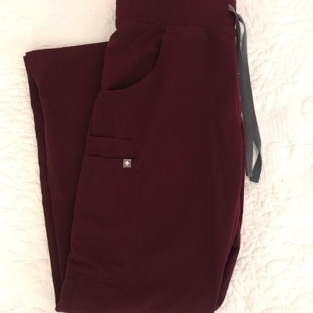FIGS Kade Cargo Pants